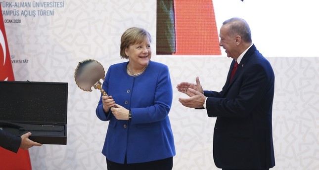 ميركل: الجامعة التركية - الألمانية نموذج استثنائي للتعاون بين البلدين