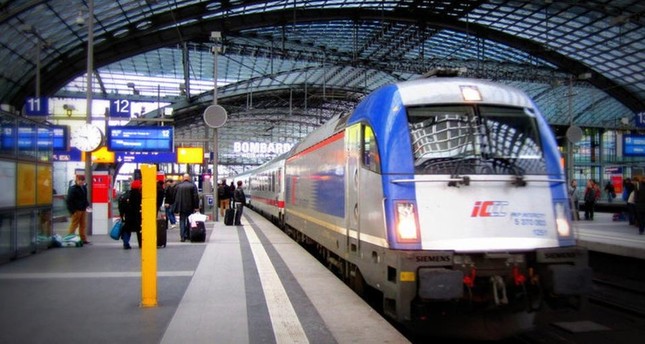 إضراب عمال سكك الحديد في ألمانيا يشل حركة القطارات