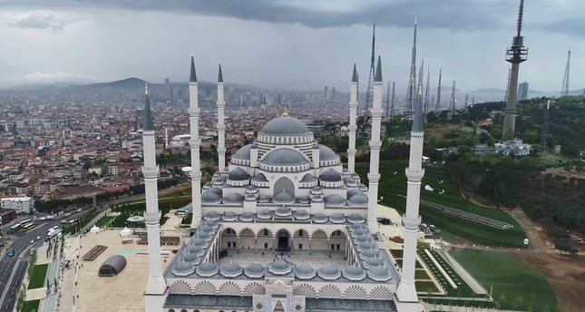 الكويت تشارك في افتتاح مسجد تشامليجا في إسطنبول