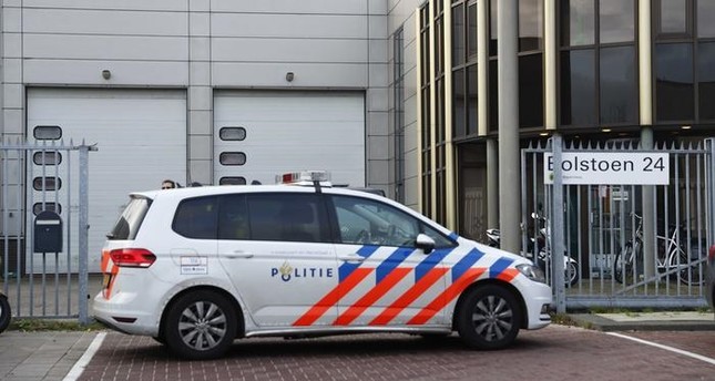 انفجاران متتاليان داخل مكتب للبريد في أمستردام