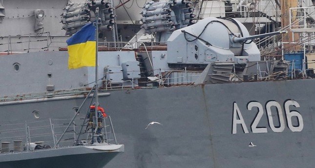 سفن حربية أوكرانية راسية في ميناء أوديسة رويترز