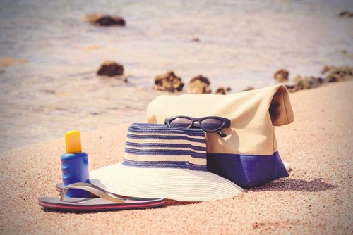 What to pack in your summer travel bag | Daily Sabah