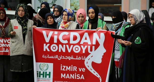 نساء من إزمير التركية يلتحقن بقافلة الضمير الداعمة للسوريات في سجون الأسد
