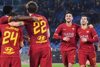AS Roma players celebrate after scoring against Spal in Rome, Dec. 15, 2019. (AFP Photo)