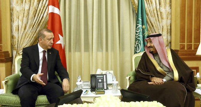 President Erdoğan met with Saudi King Salman in Riyadh Tuesday to discuss regional issues as well as the future of economic partnership.