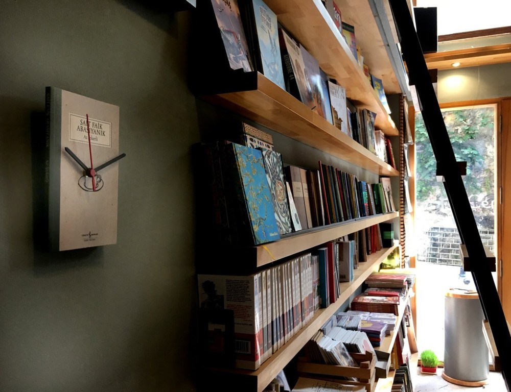 ,12 Clocks for Large Meadow, (2018) by Sarkis (photo courtesy of Norgunk Publications).