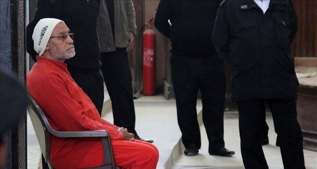 حكم نهائي بالسجن 25 عاما على مرشد إخوان مصر