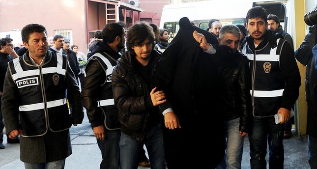 اعتقال 15 عراقياً مشتبهاً في انتمائهم إلى داعش في شمال تركيا