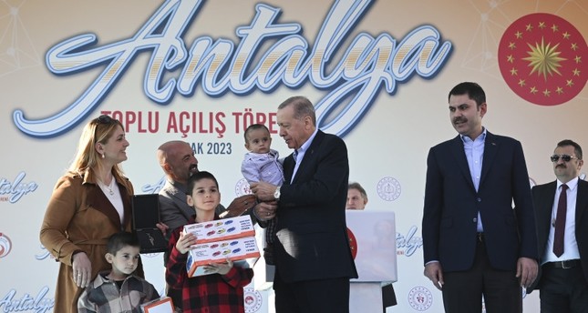 الرئيس رجب طيب أردوغان شارك في حفل افتتاح جماعي لعدد من المشاريع في ولاية أنطاليا جنوبي تركيا الأناضول