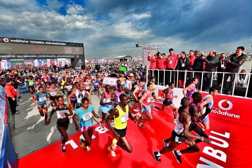 Eight thousand people from 50 countries participated in the Istanbul Half Marathon held on April 8.
