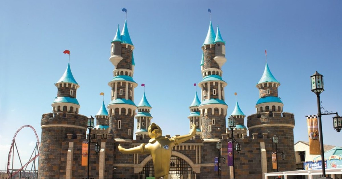 Isfanbul Theme Park features thrilling roller coasters and thematic areas such as a hunted house and jungle safari.