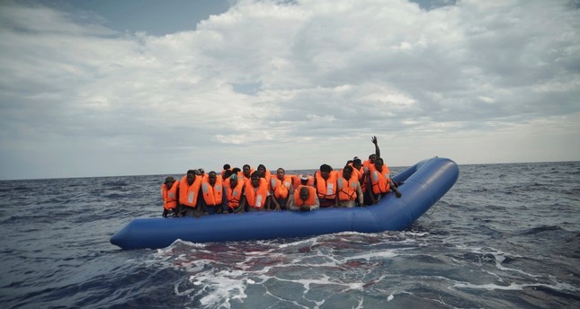 50 Migrants Saved From Sinking Boat Off Libya Daily Sabah