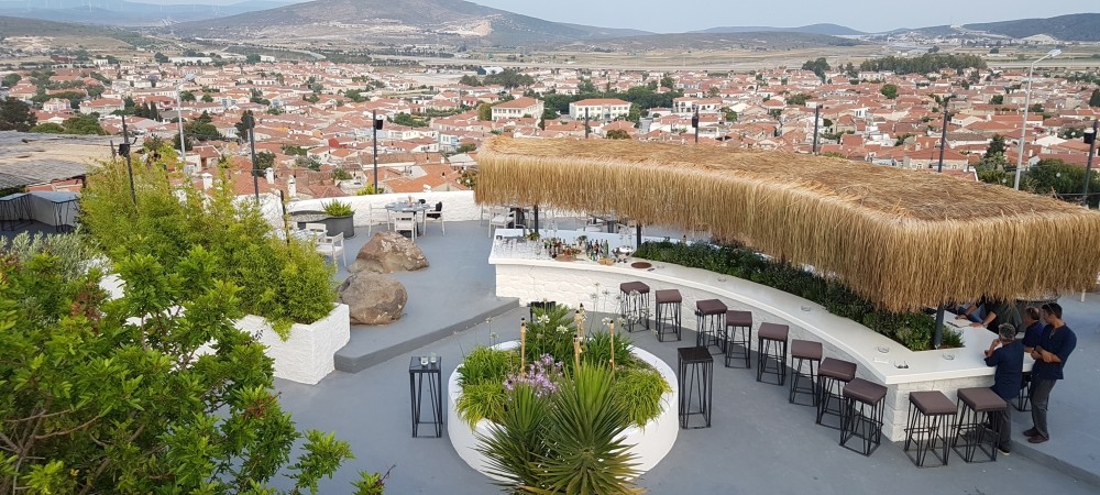 Situated on the hills of Alau00e7atu0131, YEK is one of the most popular restaurants to visit this summer.