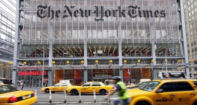 مقر صحيفة نيويورك تايمز في نيويورك AP