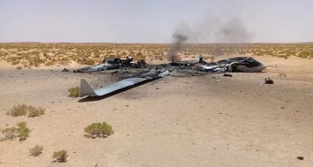 الطائرة الإيطالية المسيرة بعد سقوطها في ترهونة غربي ليبيا