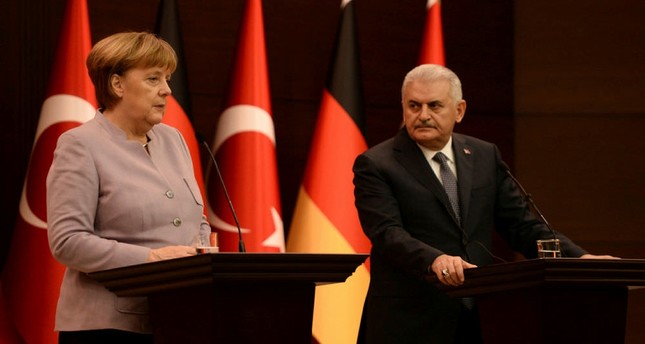 Merkel-Yıldırım führten Telefongespräch
