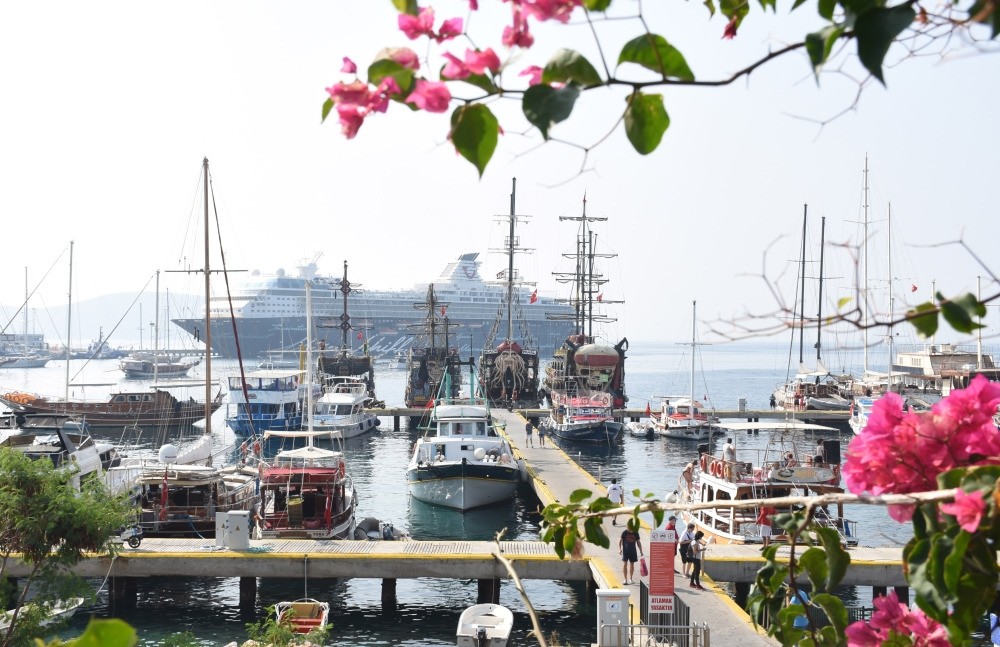 The number of tourists from South America was up 70 percent in the first eight months of this year and totaled 165,000.