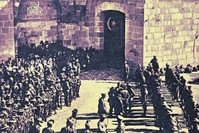 Photo showing British Edmund Allenby, 1st Viscount Allenby, and his troops entering Jarusalem.