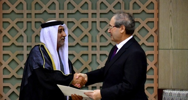 سفير الإمارات يسلم أوراق اعتماده في دمشق بعد استئناف العلاقات الدبلوماسية