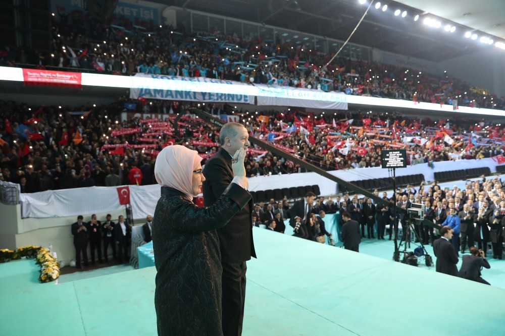 President Recep Tayyip Erdou011fan, with first lady Emine Erdou011fan, greet AK Party supporters as they arrive at a meeting to announce the party's 11-article manifesto for next month's local election, Ankara, Jan. 31, 2019.