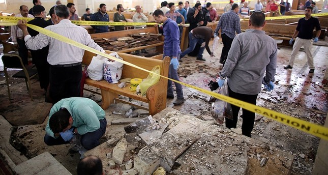 عشرات القتلى والجرحى في انفجار بكنيسة بمدينة طنطا شمالي مصر