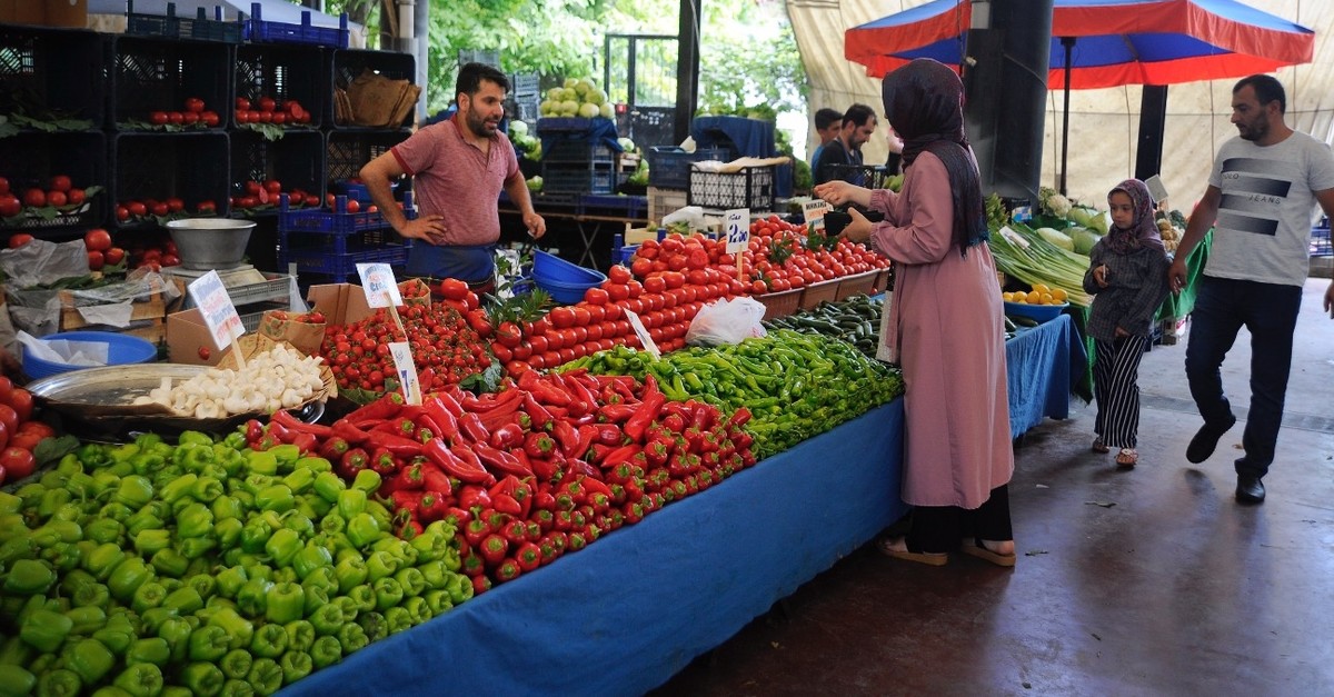 Annual inflation in Turkey rose less than expected to 16.65% in July, up from 15.72% the previous month.