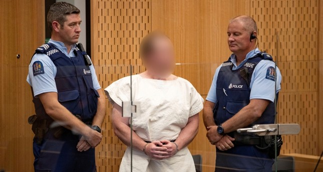 نيوزيلندا توجه تهمة الإرهاب والقتل ضد منفذ مجزرة المسجدين