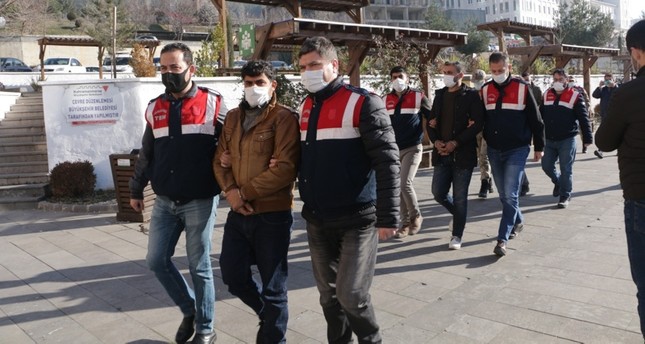تركيا.. توقيف 14 شخصا على صلة بـداعش في صامصون