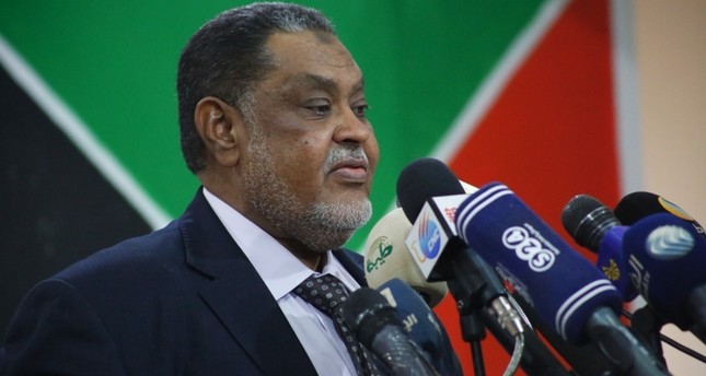 وزير المالية السوداني محمد عثمان الركابي
