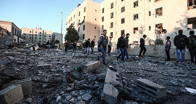 إسرائيل تستهدف مجدداً قطاع غزة بغارات جوية