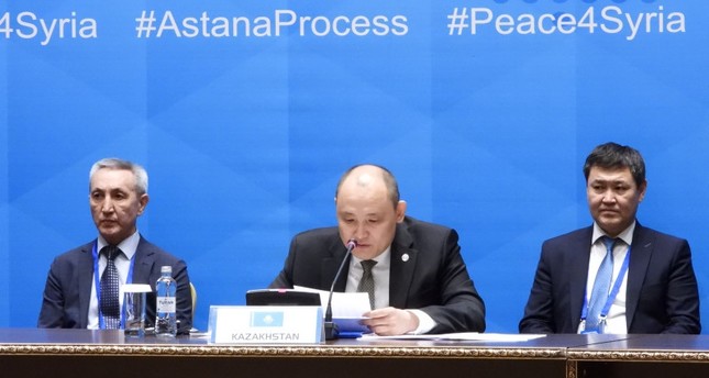 وزير خارجية كازاخستان يقرـأ البيان الختامي لمحادثات أستانا حول سوريا. 21 يونيو 2023 الأناضول