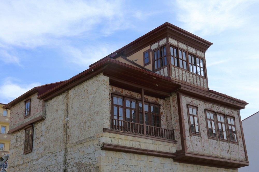 Houses reflect the traditional culture of Bayburt and have managed to survive up until today.