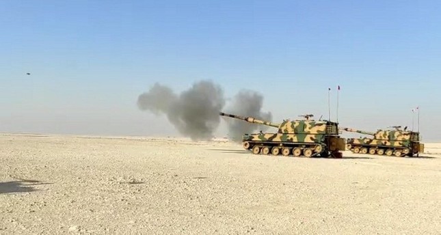 قوات تركية قطرية تجري تدريبات عسكرية في الدوحة