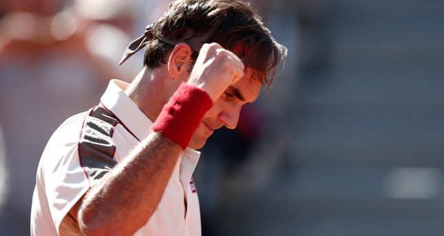 Federer, Nadal in record 14th French Open fourth round, Pliskova out