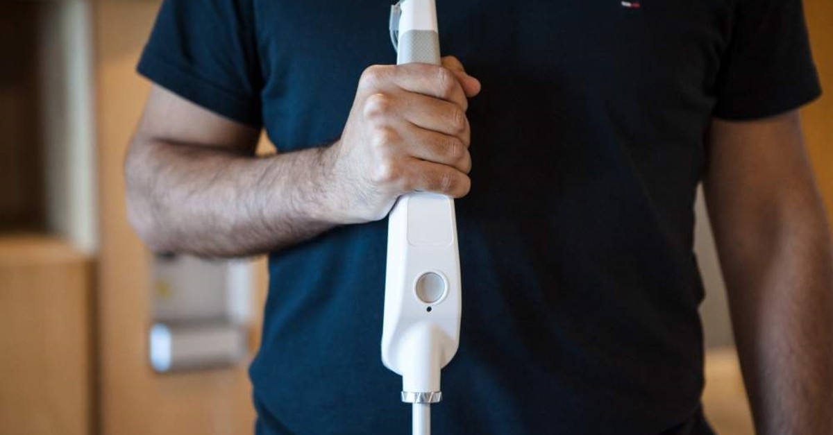 blind inventor creates 'smart cane' that uses google maps to
