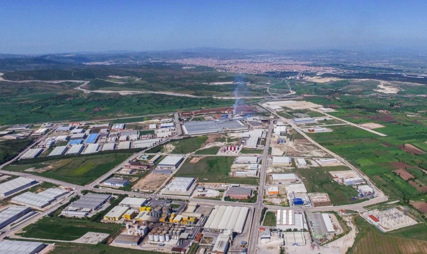 An aerial view of the Balu0131kesir Organized Industrial Zone (BALOSB).