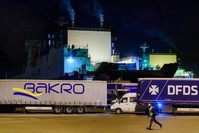 A picture taken on Nov. 19, 2019 shows a ship where 25 stowaways where found onboard, in the harbour of Vlaardingen, the Netherlands.(AFP Photo)
