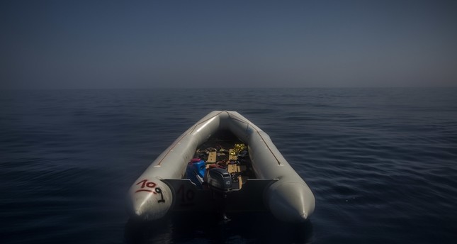 مصرع 4 في غرق قارب مطاطي على السواحل التركية