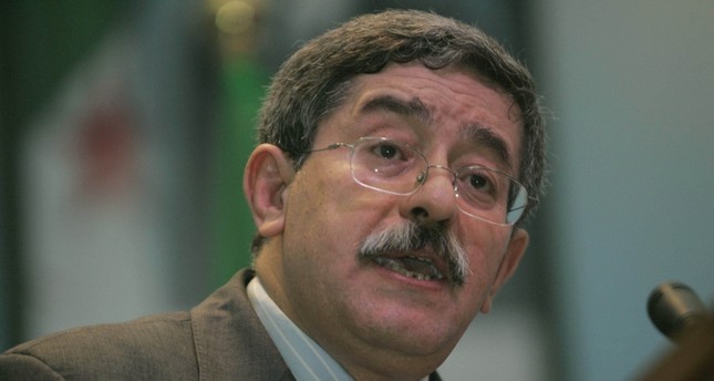 أحمد أويحيى رئيس الوزراء الجزائري السابق