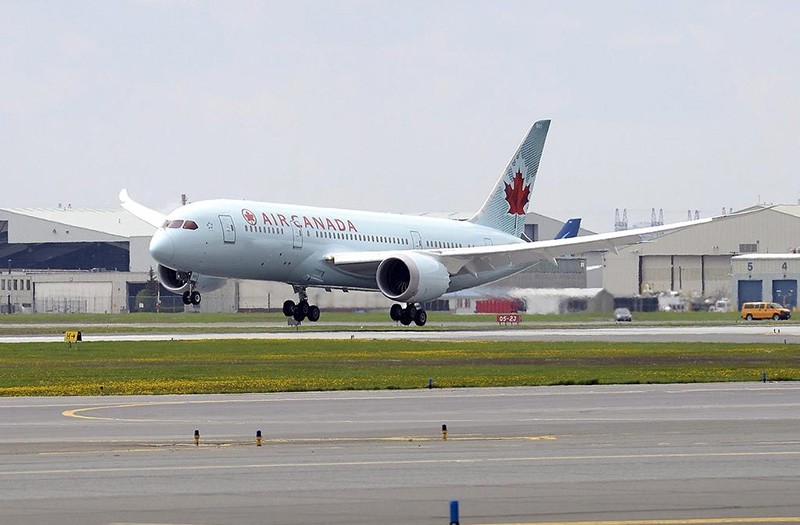 Air Canada's Boeing 787 Dreamliner taxis towards a hangar after landing at Pearson International Airport in Toronto (Reuters File Photo)