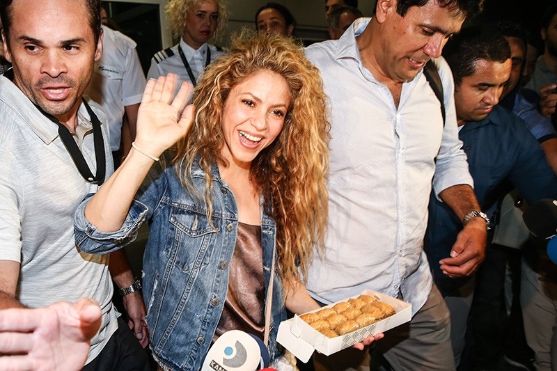 Istanbul Welcomes Shakira And Family Ahead Of El Dorado Concert Daily Sabah