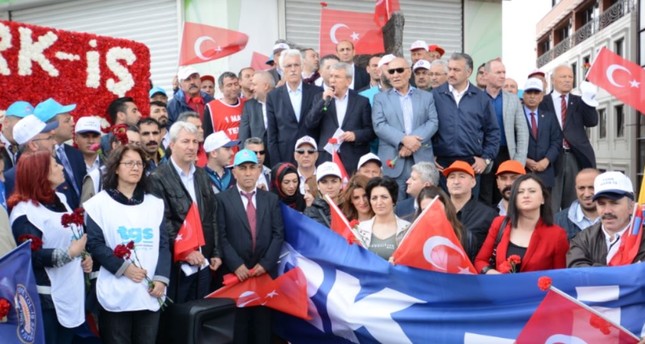 احتفالات في إسطنبول بمناسبة يوم العمال العالمي
