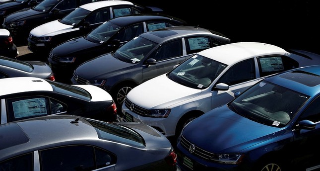 VW und Porsche rufen Zehntausende SUV wegen Benzinlecks zurück