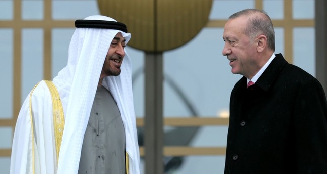 أردوغان مستقبلا ابن زايد في أنقرة الأناضول