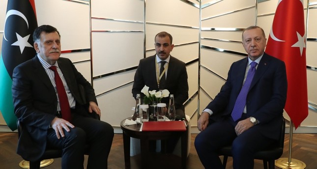 أردوغان يلتقي السراج قبيل انطلاق مؤتمر برلين