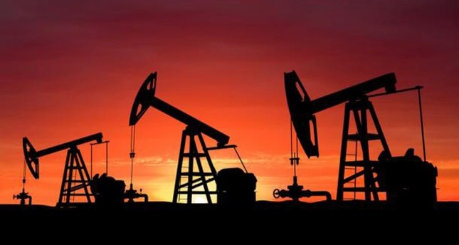 صعود أسعار النفط مدعومة بمحادثات تجارية بين واشنطن وبكين