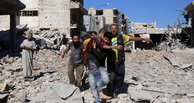 مقاتلات روسية تقتل 23 مدنياً في قصف على سوق شعبي بمعرة النعمان في إدلب