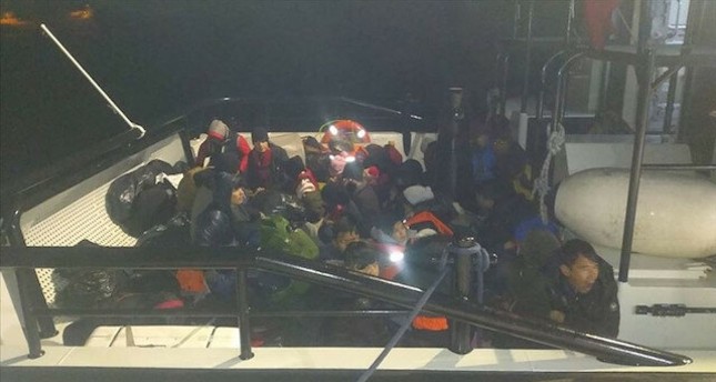 خفر السواحل التركي ينقذ 40 طالب لجوء أجبرتهم اليونان على العودة