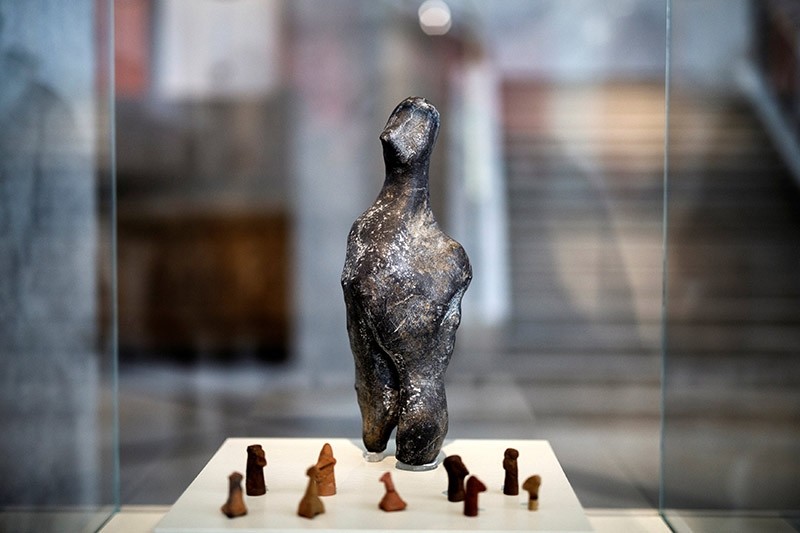 A 7000-year old Neolithic statuette is temporarily displayed at the National Archaeological Museum in Athens, Greece, February 10, 2017. (Reuters Photo)