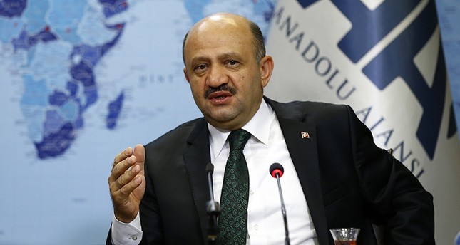 وزير الدفاع التركي: نفكر في نقل مقرات الدفاع والأركان إلى خارج العاصمة